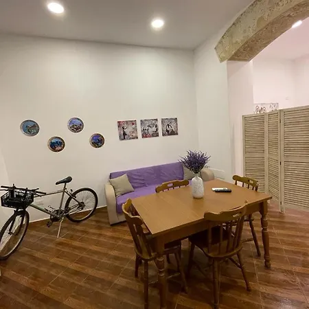 Apartment Violet House *